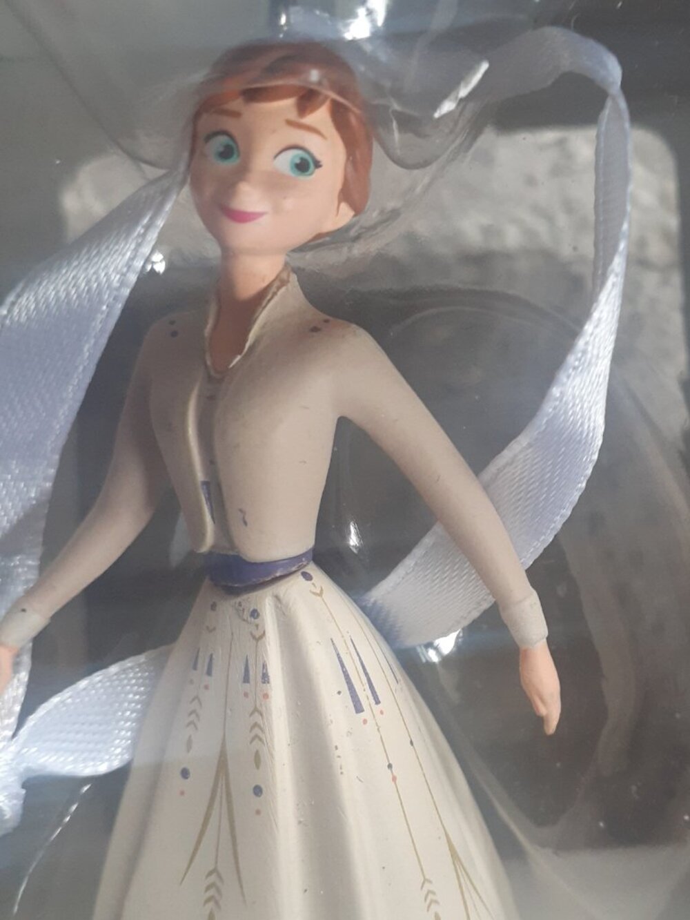 Frozen 2 Anna Christmas decoration